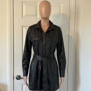Abercrombie and Fitch, black polyester Belted dress size medium tall